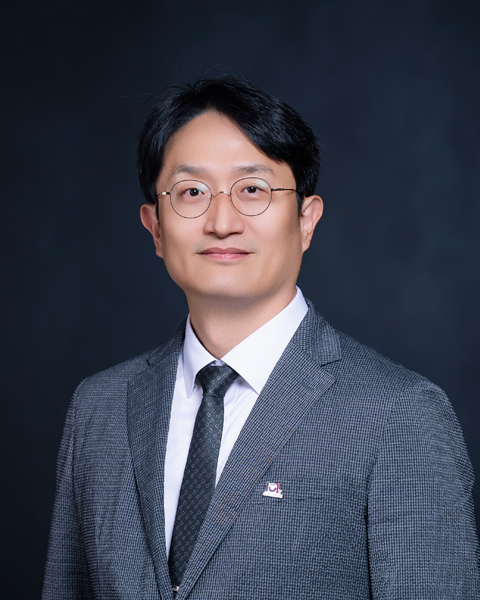 Byung-Gun Lim