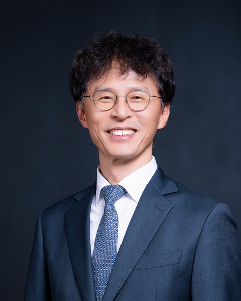 Dong Woo Han