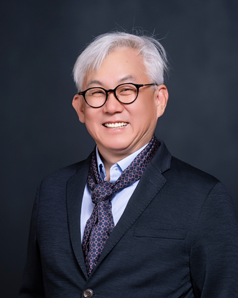 Younsuk Lee